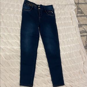 Elegant Navy Skinny Jeans